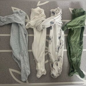 🐘Baby footed pajamas bundle
